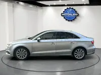 Usado Audi A3 Premium 150 CV (110 kW) 2017 Gris / plata Berlina