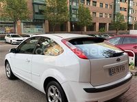 Usado Ford Focus Business Edition 90 CV (66 kW) 2007 Blanco Berlina