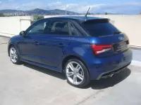 Usado Audi A1 Design 95 CV (69 kW) 2018 Azul Utilitario
