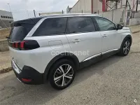 Usado Peugeot 5008 Allure 130 CV (95 kW) 2023 Blanco SUV
