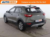 Usado Kia Stonic 84 CV (61 kW) 2023 Gris SUV