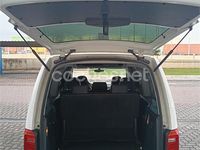 Usado VW Caddy Maxi Trendline 110 CV (80 kW) 2019 Blanco Monovolumen