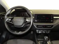 Usado Skoda Fabia Selection 95 CV (69 kW) 2025 Blanco Utilitario