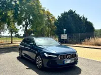 Usado Volvo V90 Momentum 197 CV (144 kW) 2021 Gris / plata Familiar