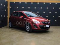 Usado Opel Corsa Selective 85 CV (62 kW) 2013 Naranja Berlina