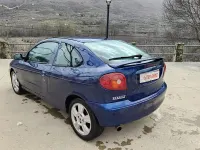 Usado Renault Mégane Coupé Dynamique 140 CV (102 kW) 2001 Azul Coupe