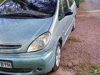 Usado Citroën Xsara Picasso Exclusive 117 CV (86 kW) 2002 Azul Monovolumen