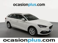 Usado Seat Leon Style 130 CV (95 kW) 2023 Blanco Familiar