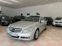 Usado Mercedes E250 Elegance 204 CV (150 kW) 2009 Gris / plata Coupe