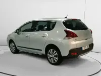 Usado Peugeot 3008 Style 131 CV (96 kW) 2016 Gris SUV