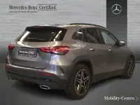 Usado Mercedes GLA200 AMG line 163 CV (119 kW) 2022 Gris montaña SUV