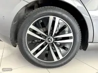 Usado Mercedes A180 116 CV (85 kW) 2022 Gris Berlina