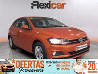Usado VW Polo Advance 80 CV (58 kW) 2019 Naranja Utilitario