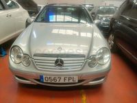 Usado Mercedes C200 Sport Edition 122 CV (89 kW) 2007 Gris / plata Berlina