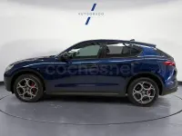 Usado Alfa Romeo Stelvio 280 CV (205 kW) 2017 Azul SUV