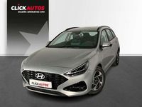 Usado Hyundai i30 101 CV (74 kW) 2024 Plateado Familiar