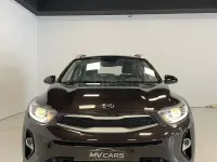 Usado Kia Stonic 84 CV (61 kW) 2020 Marrón SUV