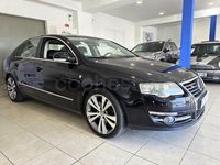 Usado VW Passat Individual 140 CV (102 kW) 2007 Negro Berlina