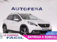 Usado Peugeot 2008 Allure 110 CV (80 kW) 2018 Blanco SUV