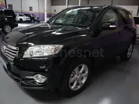 Usado Toyota RAV4 Executive 150 CV (110 kW) 2011 Negro SUV
