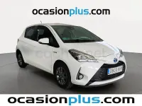 Usado Toyota Yaris Hybrid Active 100 CV (73 kW) 2018 Blanco Berlina
