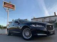 Usado Jaguar XF Prestige 180 CV (132 kW) 2016 Azul Berlina