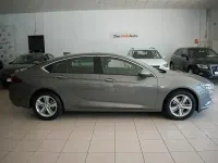 Usado Opel Insignia Excellence 136 CV (100 kW) 2018 Gris Berlina