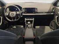 Usado Skoda Karoq SportLine 150 CV (110 kW) 2023 Gris/plata SUV