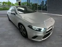 Usado Mercedes A200 163 CV (119 kW) 2022 Plateado Berlina