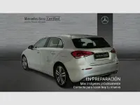 Usado Mercedes A180 Progressive 136 CV (100 kW) 2022 Plata iridio Berlina