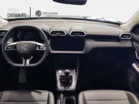Usado MG ZS Comfort 116 CV (85 kW) 2025 Verde SUV