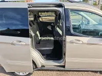 Usado Ford Tourneo Courier Titanium 100 CV (73 kW) 2015 Blanco Monovolumen