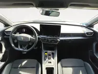 Usado Cupra Leon 204 CV (150 kW) 2025 Gris / plata Berlina