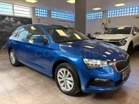 Usado Skoda Scala 115 CV (84 kW) 2025 Azul Utilitario