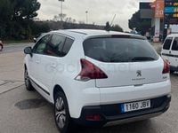 Usado Peugeot 3008 Style 120 CV (88 kW) 2014 Blanco Familiar