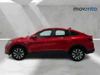 Usado Renault Arkana Equilibre 145 CV (106 kW) 2023 Rojo SUV