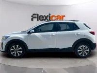 Usado Kia Stonic Plus 100 CV (73 kW) 2021 Blanco SUV