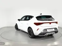 Usado Cupra Leon 150 CV (110 kW) 2025 Blanco Berlina