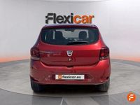 Usado Dacia Sandero Comfort 101 CV (74 kW) 2020 Rojo