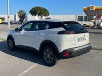 Usado Peugeot 2008 Active 100 CV (73 kW) 2023 Blanco SUV