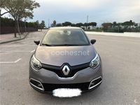 Usado Renault Captur Zen 90 CV (66 kW) 2016 Gris / plata SUV