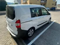 Usado Ford Tourneo Courier Ambiente 75 CV (55 kW) 2020 Blanco Monovolumen