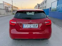 Usado Mercedes A250 Style 211 CV (155 kW) 2013 Rojo Utilitario