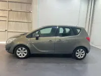 Usado Opel Meriva Excellence 110 CV (80 kW) 2012 Marrón Monovolumen