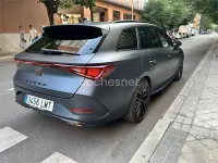 Usado Cupra Leon 245 CV (180 kW) 2021 Gris / plata Familiar