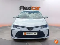 Usado Toyota Corolla Active 125 CV (91 kW) 2023 Blanco Berlina