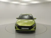Usado Hyundai i20 101 CV (74 kW) 2024 Verde Utilitario