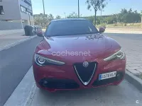Usado Alfa Romeo Stelvio 180 CV (132 kW) 2018 Rojo SUV