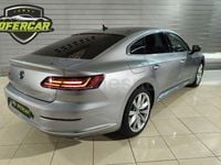 Usado VW Arteon Elegance 150 CV (110 kW) 2021 Gris / plata Berlina