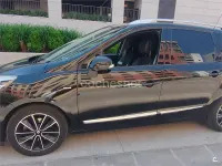 Usado Renault Grand Scénic III Bose Edition 130 CV (95 kW) 2013 Negro Monovolumen